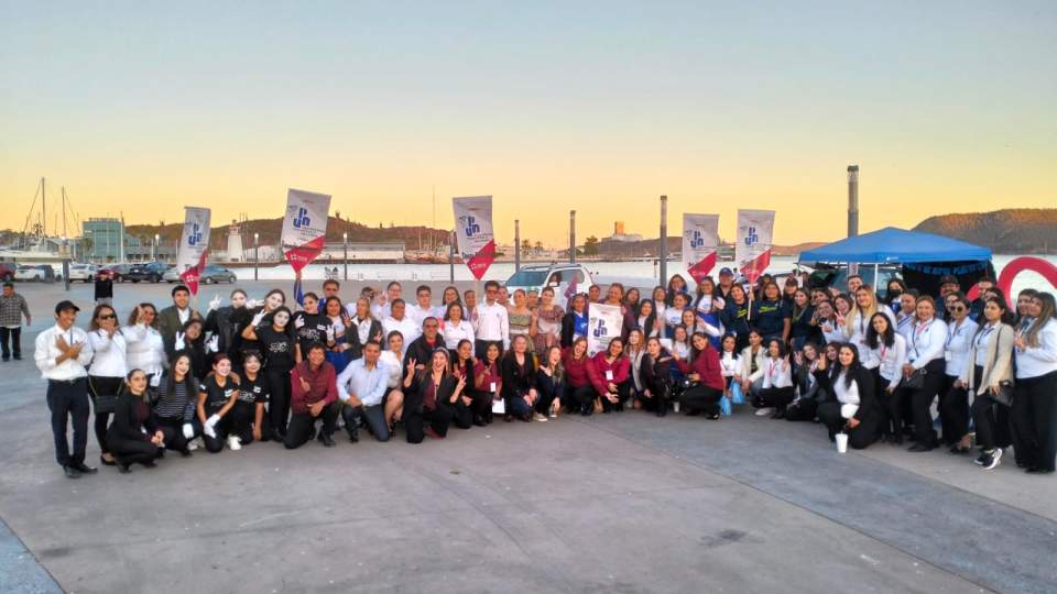 UPN Guaymas presenta su oferta académica y talento estudiantil en feria vocacional